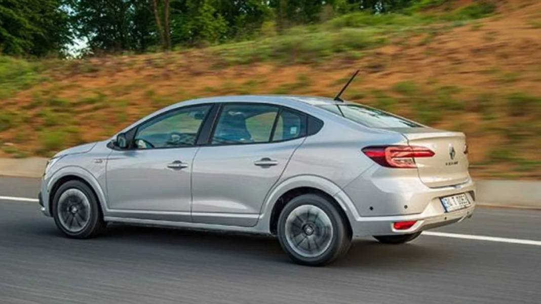 Sıfır otomobil alacaklara zamlı fiyatlar öncesi yılın son indirim! Segmentinin en ucuzu fiyatları daha da aşağı çekti 2